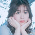 元AKB48メンバー、脚線美披露のミニワンピ×ロングブーツ姿「バランスが完璧」「透明感すごくて見惚れる」と反響 画像