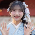 AKB48メンバー「本物の双子コーデ」双子妹とのディズニーショット公開「雰囲気似てる」「最強の双子」と反響 画像