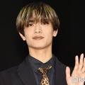 なにわ男子・高橋恭平、大橋和也の金髪メッシュ継承 自称“知的男子”アピール「クイズ番組に僕が必要になってきた」【山口くんはワルくない】 画像