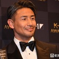 魔裟斗「弟子の心もサイボーグみたいになってきました」夫婦で筋肉美披露「全身バランス神」「日々の努力が感じられる姿」と反響 画像