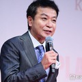中山秀征、結婚29周年報告 元宝塚トップ娘役の美人妻との2ショット公開「素敵なご夫婦」「おしゃれ」と反響 画像