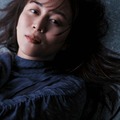比嘉愛未、初エッセイ集「またね。」から“ドラマ性あふれる”収録カット2点公開 画像