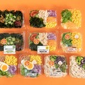 ファミマ、価格そのままサラダ具材最大50％増量 人気企画復活「シーチキン＆たまごのサラダ」など5品対象 画像