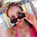 広告代理店OL→キャバ嬢転身 カラオケ動画がSNSで話題・愛泉もか、フィリピンでダイビングライセンス取得…2026年潜りたい海は？【モデルプレスインタビュー】 画像