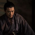 織田信長役・小栗旬、“お前じゃない”は「脚本にはなかった」大河ドラマ「豊臣兄弟！」 画像