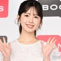 乃木坂46筒井あやめ、美デコルテ際立つオフショル姿に反響「肌が発光してる」「語彙力失う美しさ」 画像