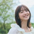佐々木希、芸能生活20周年記念のフォトエッセイ発売 “ありのまま”の本音・家族の存在語る「自分の人生だから自分で決めたい」 画像