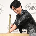 SixTONES田中樹、黒髪イメチェンで印象ガラリ イベント中に衣装チェンジで“オフ”姿も披露 画像