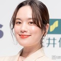 第1子出産の筧美和子、生後2ヶ月の息子抱っこする姿公開「大きくなりましたね」「脚も手もムチムチで可愛い」と反響 画像