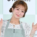 辻希美、1歳 バースデーパーティーでの次女・夢空（ゆめあ）ちゃん公開「クリームまみれで可愛すぎる」「どんどん可愛く成長してる」と反響 画像