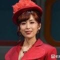 雛形あきこ、美ボディ際立つビキニショットに反響「ずっと変わらないスタイルの良さ」「絵になる美しさ」 画像