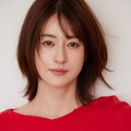松本若菜、本人役で愛と毒舌のナレーション担当！橋本環奈主演「バカンスの法則」にサプライズ出演 画像