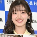 元日向坂46メンバー、白オフショルコーデで美デコルテ際立つ「透明感レベチ」「肩のラインが美しい」と反響 画像
