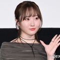 本田望結、ミニ丈トップスから美ウエストちらり「引き締まってる」「大人っぽい」と反響 画像