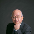 原作:浅田次郎アーティスト写真©新潮社