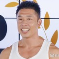 なかやまきんに君、朝5時半のジムで圧巻の肉体美公開「キレが半端ない」「血管すごい」 画像