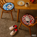マルチマット 各¥2,970、ルームシューズ ¥3,410/© 2026 Peanuts Worldwide LLC