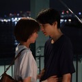 土ドラ「告白」爽太（松村北斗）＆麻里子（岡崎紗絵）がキス 25年の片想いが急展開 画像