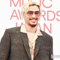 藤井 風「心は優しいと思う」ワイルドな免許証写真公開「誰かと思った」「目力強すぎ」と反響 画像