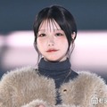 あの、脚線美際立つショーパン姿に熱視線 ファーコートで秋先取り【TGC2026A/W】 画像