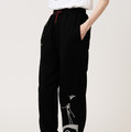 スパイラル・ヒル|スウェットパンツ/¥7,900/©Disney