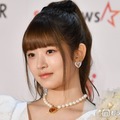 IVEレイ、美スタイル際立つオフショル＆ミニ丈コーデに「脚が綺麗」「可愛すぎてノックアウト」の声 画像