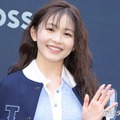 久間田琳加、美ボディ際立つ大胆背中見せキャミ姿披露「着こなせるのすごい」「肩のラインが綺麗」と反響 画像