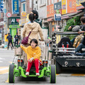 『ハイファイブ！』　© 2025 NEXT ENTERTAINMENT WORLD & ANNAPURNA FILMS. All Rights Reserved.