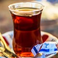 長友も知っとくべき！？ペペ先輩が教える「トルコのお茶の飲み方」