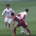 名古屋の天才G・シャヴィエル​、後ろ向きからの「股抜き突破」が凄かった… 画像