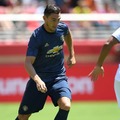 鳥を死なせてしまう…ユナイテッド選手、試合中に不運なアクシデント