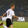 バイエルン、ハンブルガーから19歳の超新星を獲得！異例の「加入時期は未定」