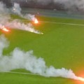 日本人選手も多いベルギーで事件！アウェイサポの悪行で試合打ち切り