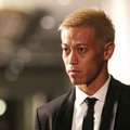 本田圭佑、まさに「VIP待遇」！VVVでの歓迎がすごいぞ