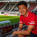 AZ菅原由勢がオランダを「街歩き」！今季にかける決意とは