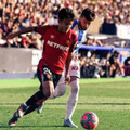 久保建英、相手を置き去りにした「センス抜群の縦突破」がこれ