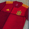 スペイン代表、EURO2020に向けた新ユニフォームを発表！デザインは「国旗」