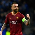 引退デ・ロッシ、あのメッシを狩った「震える鬼タックル」がこれ