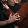 カラオケでぴったりと寄り添ってきた女…あと一歩だったのに、男が最後まで進めなかった理由とは