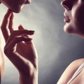「キスまでした男と、正式な交際をするにはどうしたらいい？」女が計画したとんでもないサプライズ