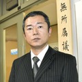 取材に応じる静岡県の諸田洋之県議＝18日午前、静岡県庁