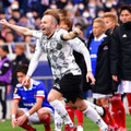 サッカー史上に残る笑撃！横浜vs神戸の「9人連続PK失敗」、海外もザワつく 画像