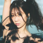 鈴木ふみ奈、美バスト大胆披露 大人の色気放つ 画像
