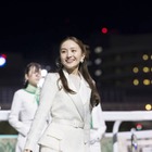 ももクロ百田夏菜子、美しい純白のドレス姿を披露！「JBC クラシック」表彰式で騎手らに花束を贈呈 画像
