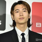 庄司浩平、ベストから見える“鍛え抜かれた腕”のギャップが話題「目の保養」「上腕二頭筋かっこいい」 画像