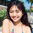 豊田ルナ、美バスト輝くビキニ姿で夏全開「ヤングマガジン」表紙登場 画像