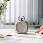 バルミューダの「The Clock」に特別カラー・シャンパンゴールドが登場。新機能「ナイトルーティン」も話題に 画像