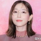 第1子妊娠中の田中みな実、ヒールブーツ＆ミニ丈ドレスで登場 撮影現場でのまさかの勘違い明かす【ダウンタイム】 画像