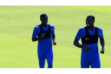 髪が伸びたカンテ、「思いやり休暇」もらう…無期限で合流延期 画像