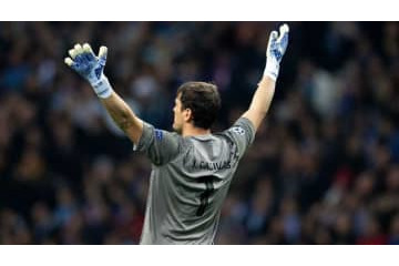 カシージャス、契約終了…ポルトの「お別れ動画」がこれ 画像